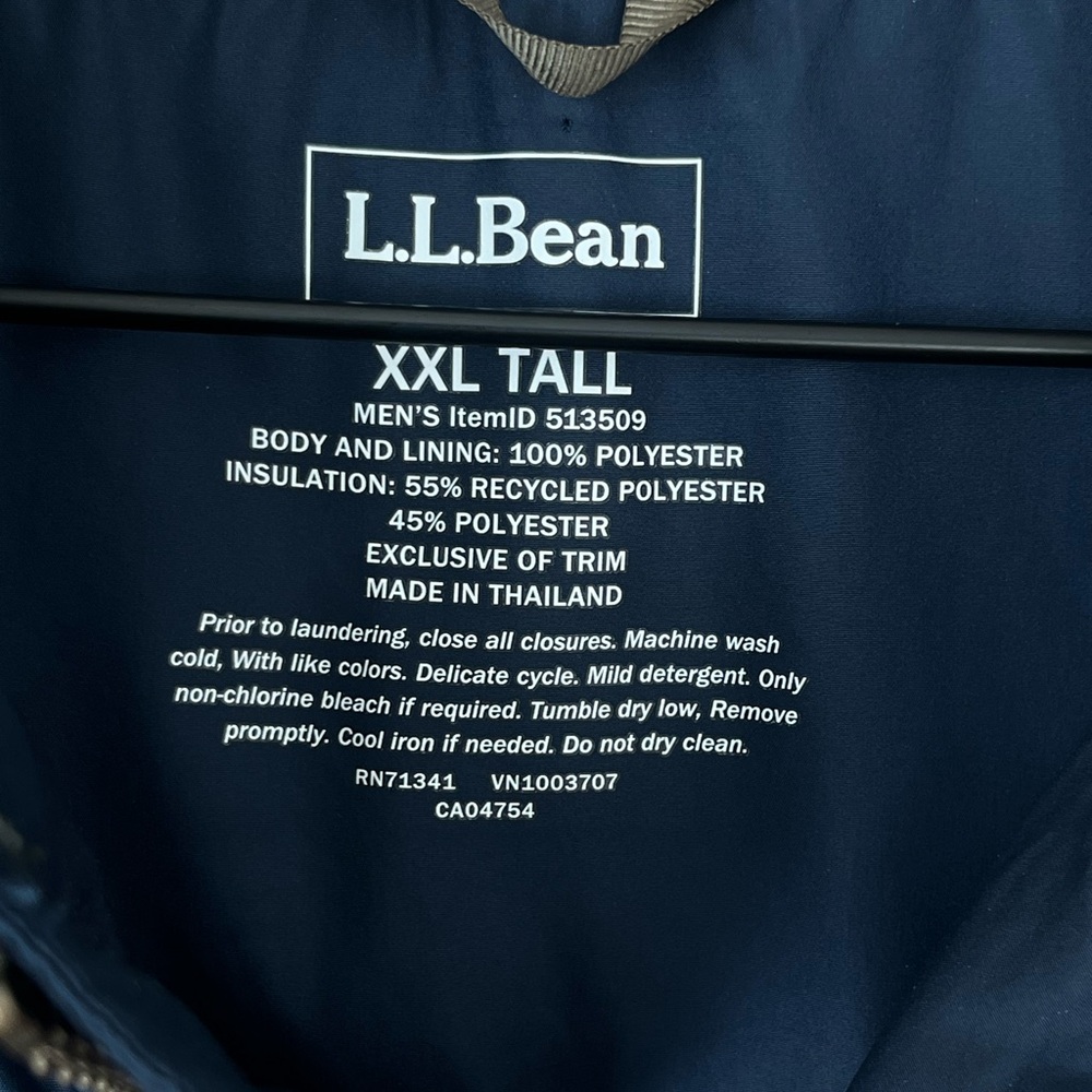 LL Bean color blocker puffer vest XXL tall - Picture 9 of 10